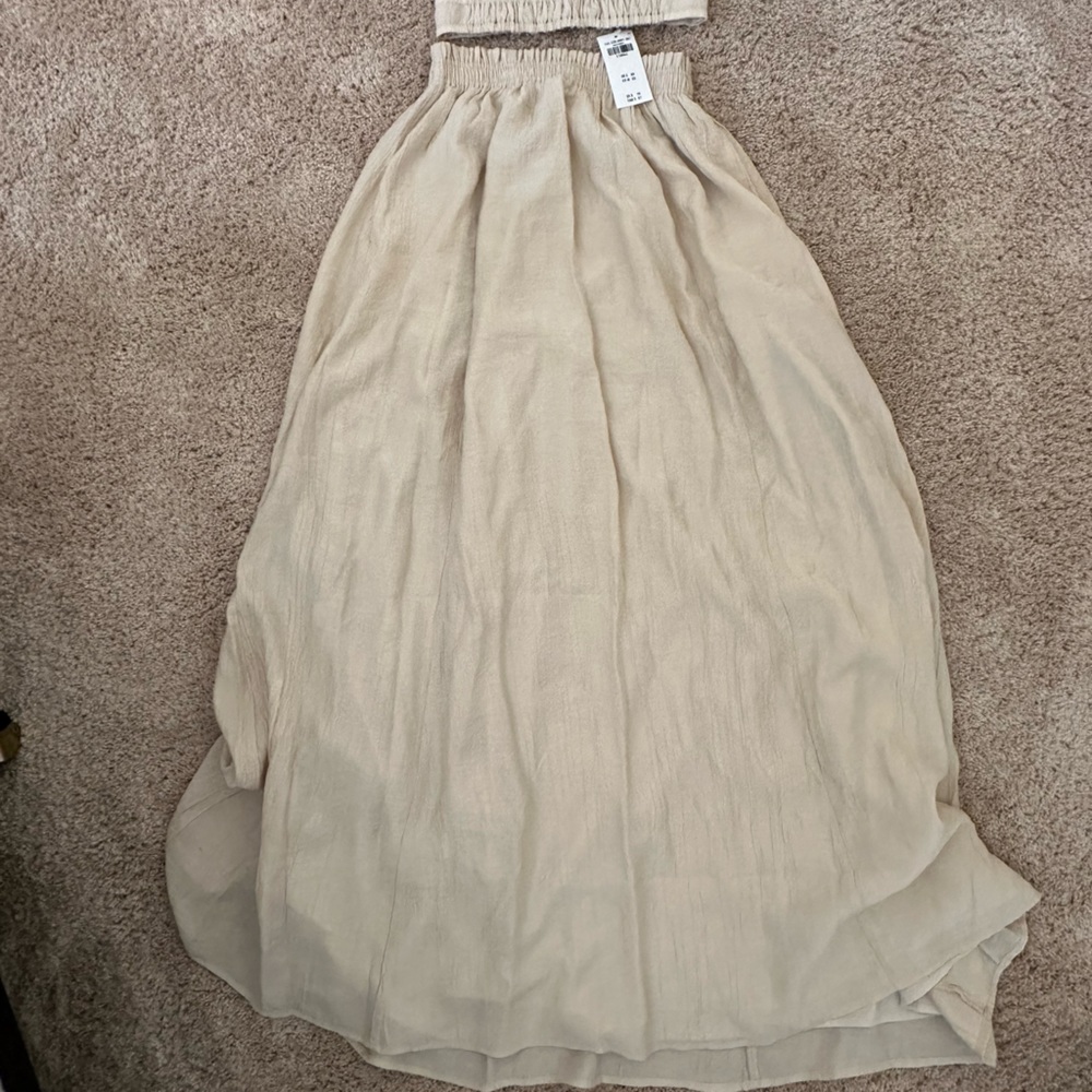 Abercrombie Crinkle Textured Maxi Skirt